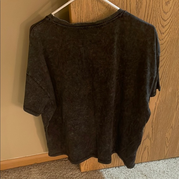 Multicolored V-Neck Short Sleeve Graphic T-Shirt - Picture 5 of 5